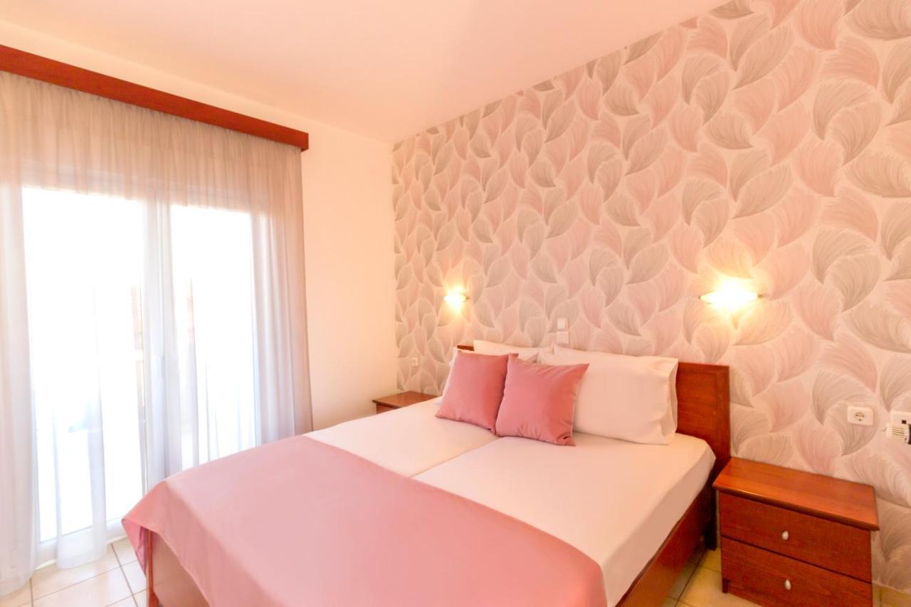 Evripidis Hotel アフィトス エクステリア 写真
