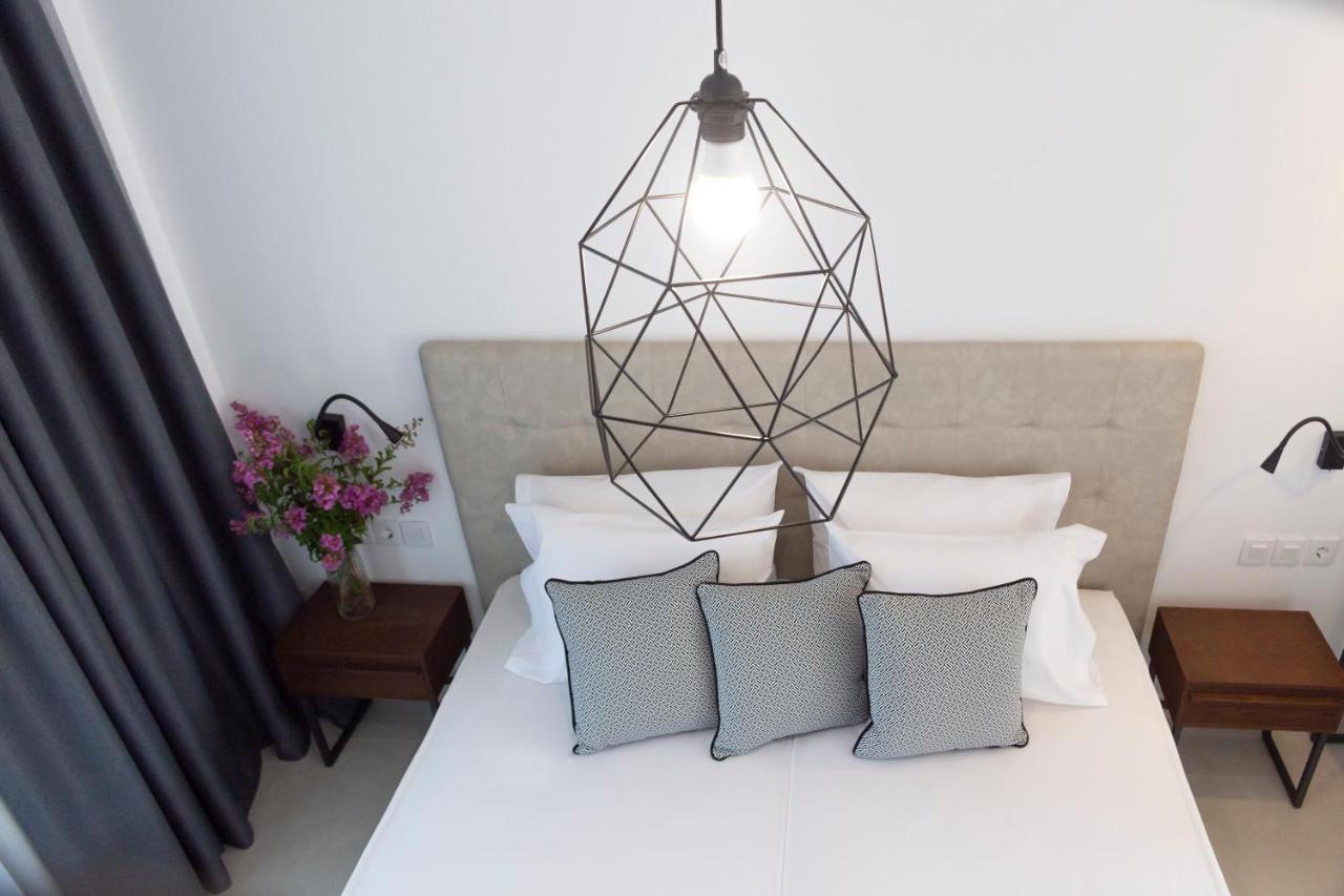 Evripidis Hotel アフィトス エクステリア 写真
