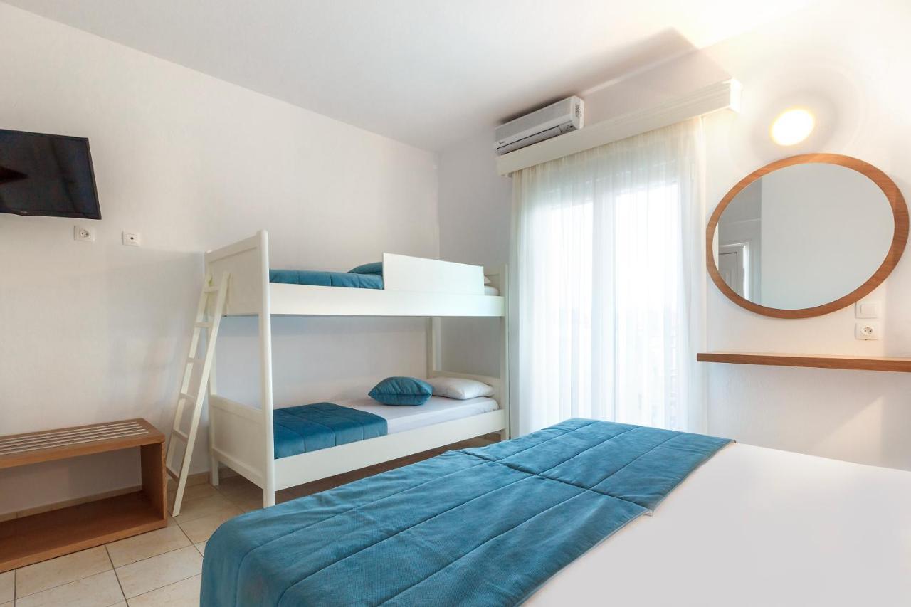 Evripidis Hotel アフィトス エクステリア 写真